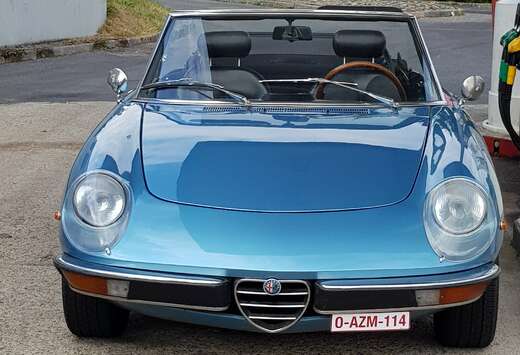 Alfa Romeo Spider 2000