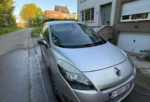 Renault dCi 130 FAP Start & Stop Luxe