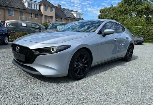 Mazda 3 Hatchback 2.0i e-Skyactiv-X Skydrive Sport