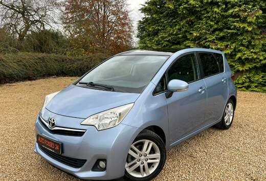 Toyota 1.4 D-4D Style PANORAMIQUE GPS CUIR CLIM CAMER ...