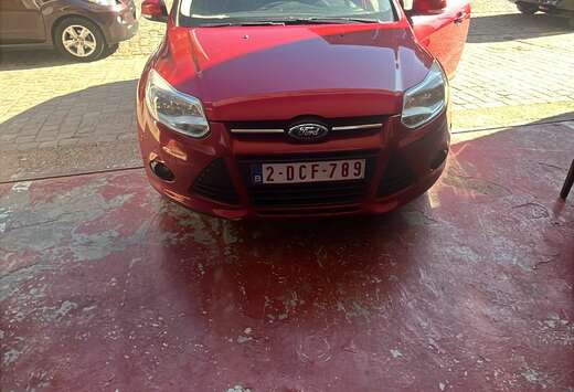 Ford 1.0 EcoBoost ECOnetic Tech. Titanium