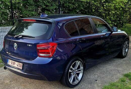 BMW 116iA
