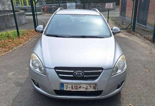 Kia Cee\'d SW 1.6 Turbo CRDi VGT EX
