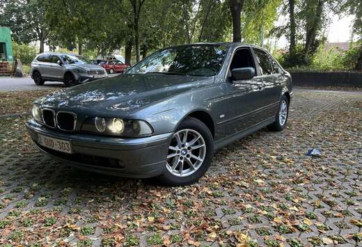 BMW 520i
