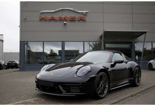 Porsche Targa 4 GTS Edition 50 Years Porsche Design