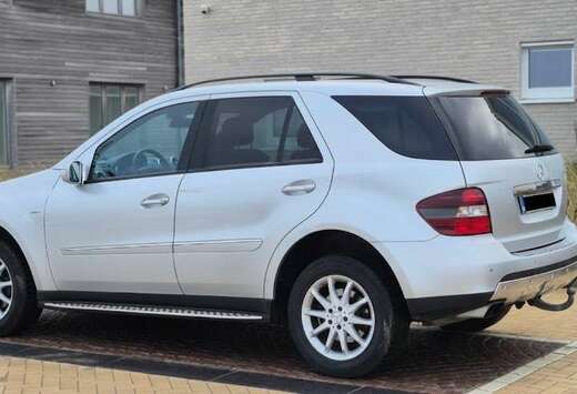 Mercedes-Benz ML 320 CDI Edition 10