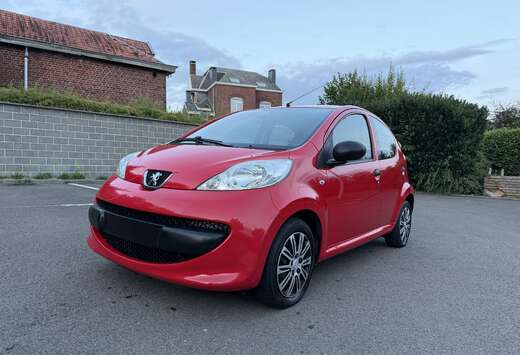 Peugeot 1.0i Vti* 5 Portes*carnet d’entretien*2 Cl� ...