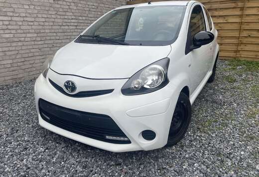 Toyota 1.0i VVT-i Plus MMT