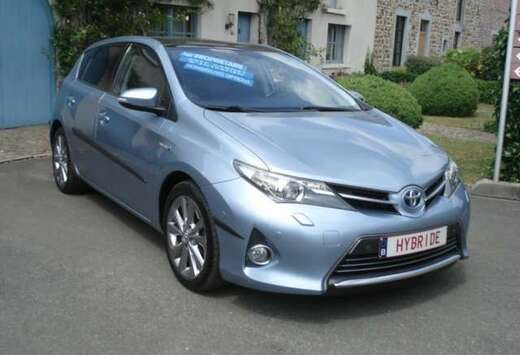 Toyota HEV 1.8i HSD Premium CVT