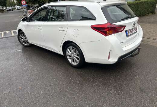 Toyota 1.33 VVT-i Executive