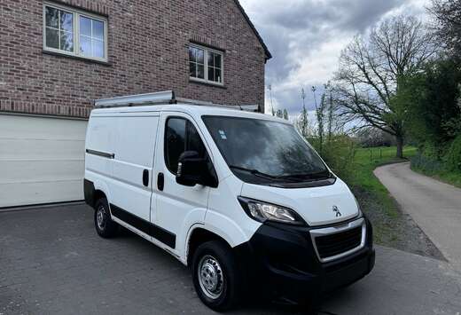 Peugeot 2.0hdi,BTW,Airco,Cruise,Navi