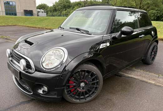 MINI R56 - Toit ouvrant - Siège Recaro - Navigation