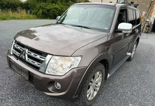 Mitsubishi Pajero 3.2 DI-D Instyle FAP ****7 Places * ...