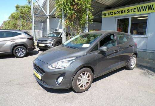 Ford 1.100cc  85cv gris 11/17 96.014km Airco Capteurs