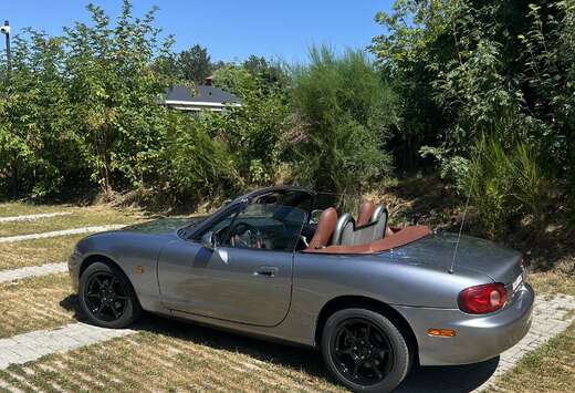 Mazda MX-5 1.6i 16v