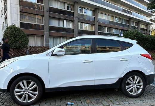 Hyundai 2.0i 2WD Limited Edition