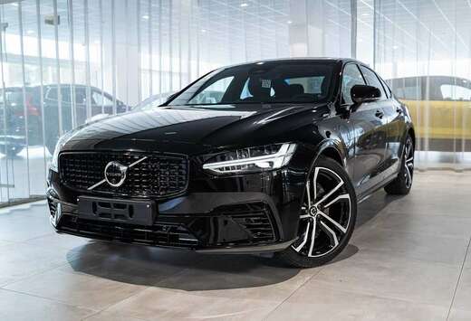 Volvo Ultimate Dark, T8 AWD plug-in hybrid
