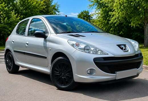 Peugeot 206  1.1i Trendy