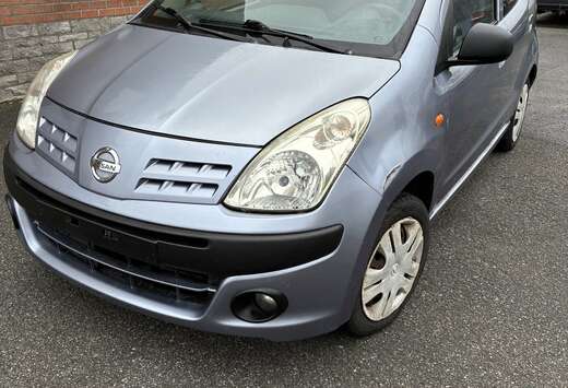 Nissan 1.0i Acenta
