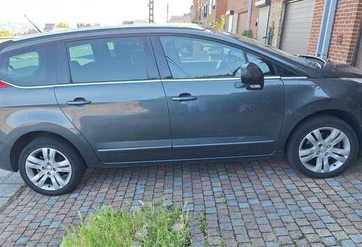 Peugeot 5008 1.6 BlueHDi Style