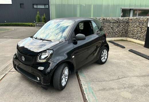 Smart coupé 1.0i PassionBOITE AUTOCT OKFEUILLE