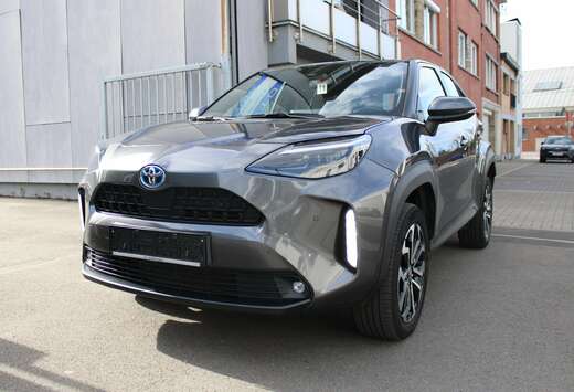 Toyota HYBRIDE+CAMERA+SIEGES CHAUFFANTS++++