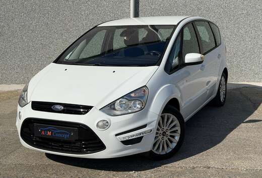 Ford S-Max 1.6 Turbo ECOboost Champions Edition