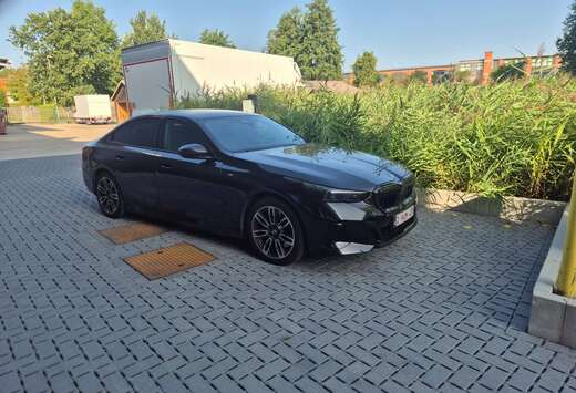 BMW i5 83.9 kW eDrive40