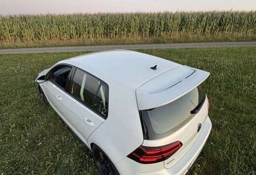 Volkswagen Golf 7 GTI