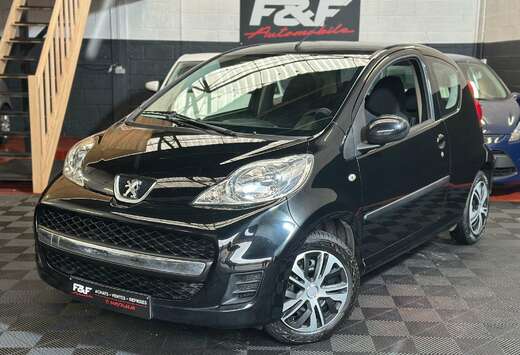 Peugeot 107 1.0i Urban Move