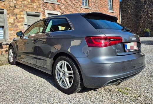 Audi A3 1.6 TDi Ambition S line