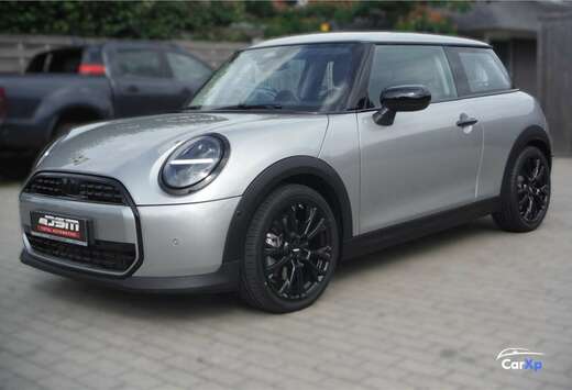 MINI NEW MODEL 7V automaat 18\' wheels