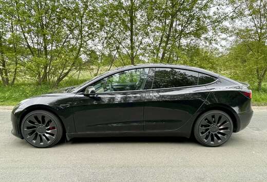 Tesla 78 kWh AWD Performance (377 kW)