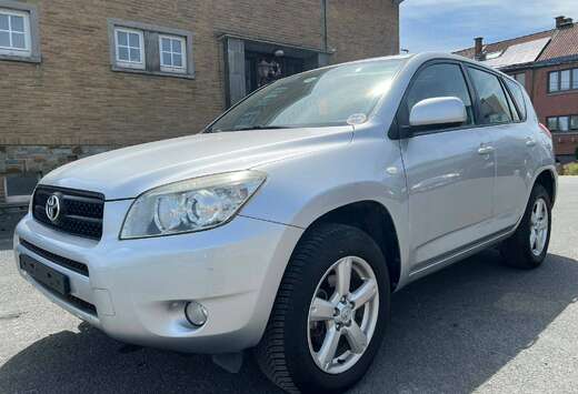 Toyota RAV4 2.0i VVT-i 16v VIP