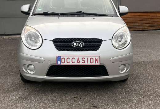 Kia 1.0i 12v LX