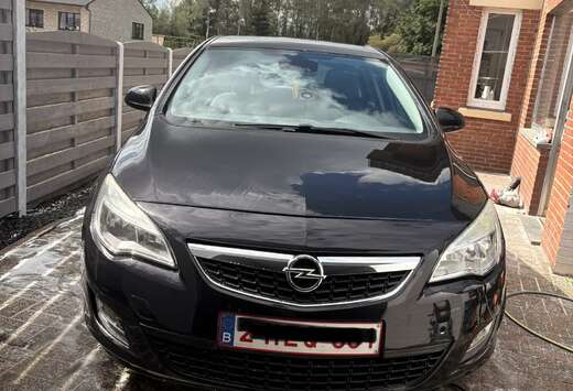 Opel 1.4 Turbo Cosmo