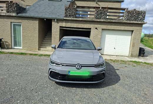 Volkswagen Golf 1.5 TSI R-Line Business Premium