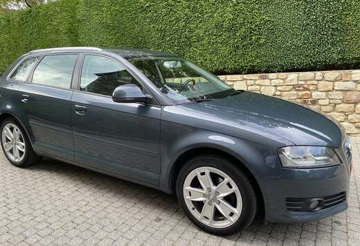 Audi 1.6 TDI Sportback DPF Ambition