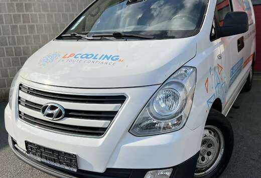 Hyundai H-1 2.5 CRDi Comfort ( 7.023 € HTVA ) CLIM