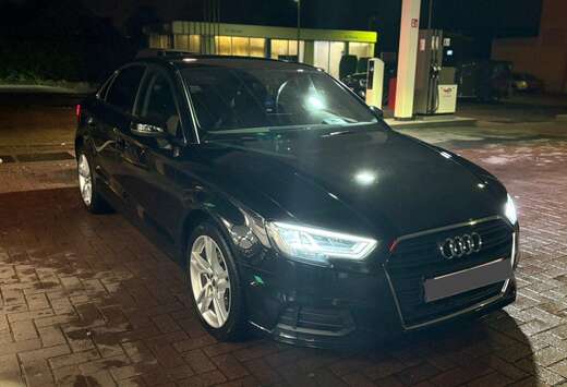 Audi 30 TDI Limousine S tronic