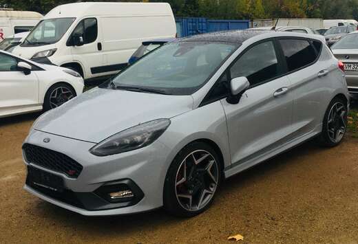 Ford Fiesta ST 1.5 EcoBoost Ultimate