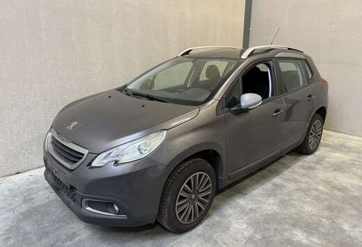 Peugeot 2008 1.2i benzine