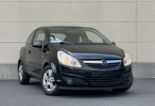 Opel Corsa 1.2i Sport