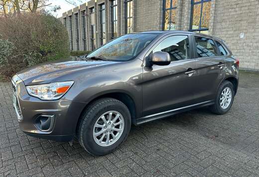 Mitsubishi ASX 1.6i 2WD Invite (EURO6)