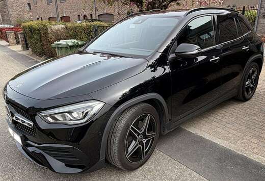 Mercedes-Benz GLA 180 AMG Line