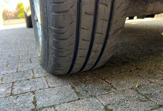 Volkswagen 1.6 CR TDi Maxi