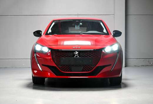 Peugeot E-208 ALLURE ELECTRIQUE / 136CV    / CAM 180  ...