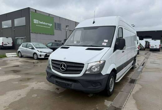 Mercedes-Benz 313 (Stock ID 84921)