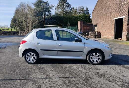 Peugeot 206+ 1.4e 75ch Trendy