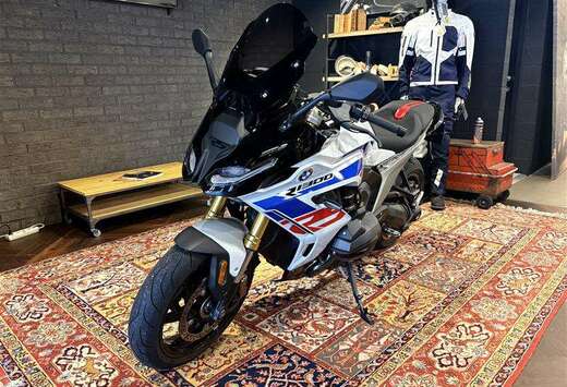 BMW 0